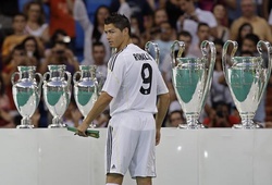 Từ Ronaldo đến Ronaldinho, những ngôi sao “buộc” phải thay đổi số áo 