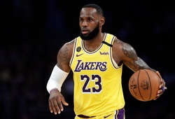 LeBron James nói gì về phong độ tệ hại của LA Lakers?