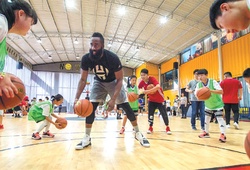 SỐC: ESPN vạch trần các học viện NBA tại Trung Quốc ngược đãi trẻ em
