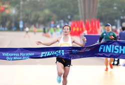 Nguyễn Thị Oanh, Đỗ Quốc Luật liên tiếp vô địch 3 giải chạy trong 3 tuần