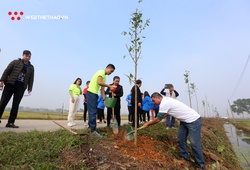 Hanoi City Trail đồng hành cùng Hạnh Phúc Xanh trồng 500 cây sấu tại Hà Nội