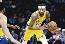 LA Lakers trình diễn như mơ ngủ, LeBron James đang nơi đâu?