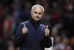 Jose Mourinho giữ vững lời hứa của mình sau khi bị Man Utd sa thải