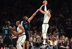 Vắng Kyrie Irving, Jaylen Brown và Jayson Tatum gánh Boston Celtics "tàn sát" đối phương