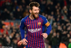Lionel Messi nhận lương tháng gần gấp đôi Cristiano Ronaldo