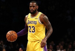 LeBron James và pha "bẽ mặt" trên sân khách