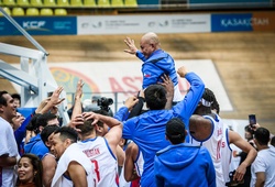Tuyển bóng rổ Philippines giành suất dự FIBA World Cup 2019 nhờ trung phong Hàn Quốc
