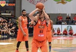 Mono Vampire 86-79 Hong Kong Eastern: 'Ma Cà Rồng' lần đầu tiên lọt nhóm Playoffs