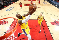 Có lẽ chính Michael Jordan đã tiếp thêm năng lượng cho LeBron James đua playoffs