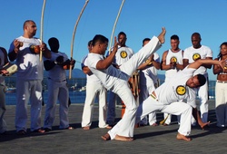 Capoeira - Điệu nhảy tử thần của xứ Brazil