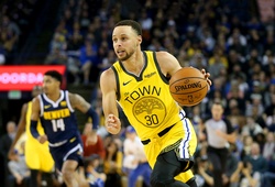 Stephen Curry cùng Golden State Warriors chính thức trở lại ngôi vương sau 1 năm vắng bóng