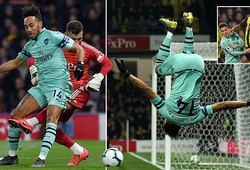 Aubameyang nhận quà, thẻ đỏ vô duyên và những điểm nhấn ở trận Watford vs Arsenal