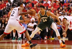 Giữa Bucks và Raptors, Warriors sẽ muốn gặp ai tại NBA Finals hơn?