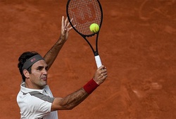 Federer đi vào lịch sử Roland Garros