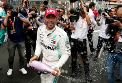 Mercedes chuẩn bị chắp thêm "cánh" cho Lewis Hamilton