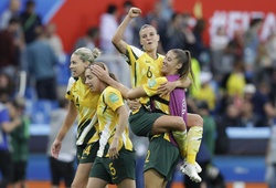 Kết quả bóng đá hôm nay (14/6): Vượt qua Brazil, nữ Úc níu giữ hy vọng đi tiếp