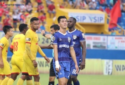 Trước giờ lên tuyển U23, Tiến Linh không thể giúp Bình Dương thắng Nam Định