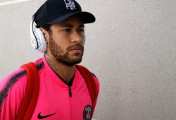 Báo Pháp tiết lộ Barca "xúi" Neymar từ chối du đấu hè 2019 với PSG
