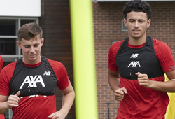 Chuyển nhượng Liverpool 30/7: The Kop sẽ cho mượn 2 tài năng trẻ