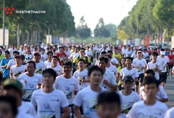 Chạy bộ mỗi ngày: Mekong Delta Marathon 2020 chạm mốc 800 VĐV “siêu chim sớm”