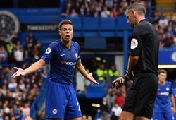 CĐV Chelsea phản ứng đau khổ về bàn thắng bị VAR từ chối trước Liverpool