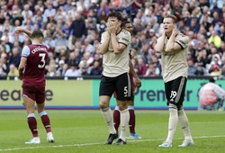 Mourinho đưa ra so sánh đáng sợ về MU của mình và Solskjaer