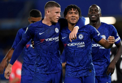 Chelsea phấn khích về màn ra mắt khó tin của tài năng 19 tuổi