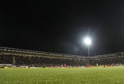 Tin bóng đá 29/9: MU phải chơi trên mặt sân tệ nhất ở Europa League