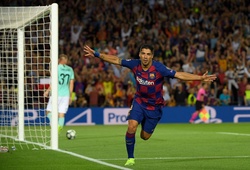 Suarez cần ghi 3 bàn vào lưới Sevilla để khắc tên vào lịch sử Barca