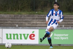 Văn Hậu sáng cửa ra sân trong đội hình SC Heerenveen ở vòng 1 Cúp QG Hà Lan