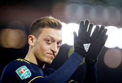 Mesut Ozil đưa ra bằng chứng về tác động mạnh mẽ đối với Arsenal