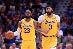 Ghi 41 điểm ngày trở về, Anthony Davis giải cứu LA Lakers khỏi New Orleans