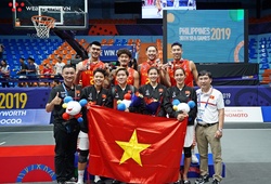Trưởng đoàn TTVN Trần Đức Phấn hết lời khen ngợi bước tiến của bóng rổ tại SEA Games 30