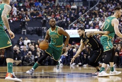 Mở đầu Christmas Day, Boston Celtics nhẹ nhàng vượt qua Toronto Raptors