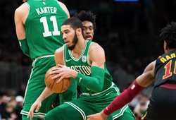 Boston Celtics thắng trận thứ 5 liên tiếp nhờ màn thay nhau "gánh" của bộ đôi Jay-Jay