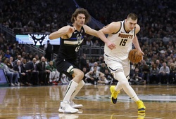 Denver Nuggets chặn đứng mạch thắng của Milwaukee Bucks