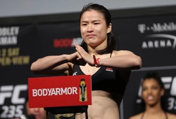 Nữ vô địch UFC Zhang Weili đến Las Vegas luyện tập để tránh dịch Corona