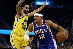 Mặc kệ lỗ hổng Stephen Curry để lại, Golden State Warriors thắng sốc Philadelphia 76ers
