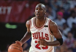 Michael Jordan suýt phải giải nghệ ngay sau mùa giải tân binh