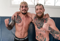 Bạn tập của Conor McGregor tiếp tục "ngáo" đấu khẩu với Justin Gaethje