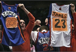 LeBron James và những pha tự hủy khiến New York Knicks lận đận 20 năm