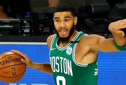 Jayson Tatum ném khét lẹt, Boston Celtics đè bẹp Philadelphia 76ers