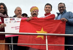 Cựu tuyển thủ điền kinh dự SEA Games 31 Lê Văn Tuấn giành giải thưởng chạy marathon ở Ấn Độ