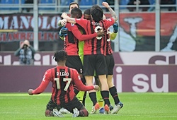 Thủ môn AC Milan kiến tạo thành bàn lần đầu tiên sau 16 năm