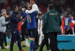 HLV Mancini nghẹn ngào sau khi Italia vô địch EURO 2021