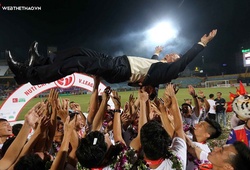 Chùm ảnh: Hà Nội FC vỡ òa hạnh phúc khi chính thức đăng quang V. League 2018