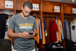 Vì sao nhiều đội bóng NBA đã áp dụng biện pháp "tịch thu" điện thoại của cầu thủ?