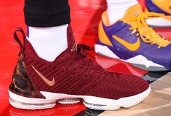 Sự thật đằng sau đôi giày màu Cavaliers của LeBron James trong ngày ra mắt Los Angeles Lakers 