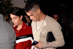Sang Anh xem ATP, Ronaldo dẫn bạn gái đi thẩm rượu giá 270 triệu đồng