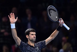 Djokovic vào bán kết ATP Finals với thành tích toàn thắng